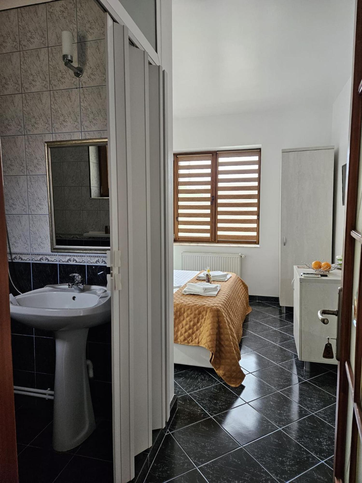 Villa Mugur 2 ไม ภายนอก รูปภาพ
